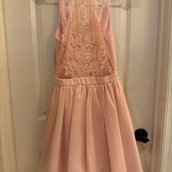 Saved By The Dress - PINK SHORT DRESS WITH LACE BACK - Picture 4 of 5